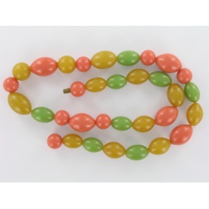 Plastic necklace with mix of olive and round beads, tricolour