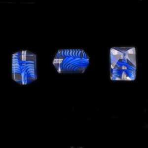 Cube with cut facets, pointed ends, crystal and sapphire 15x10 mm Cube with cut facets, pointed ends, crystal and sapphire 15x10 mm