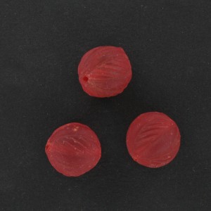 Bead alternating stripped and smooth patterns, matt ruby 16x17 mm