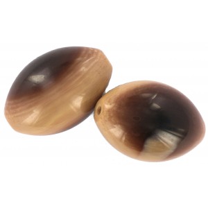 Olive, punta light brown 40x27 mm