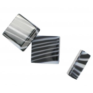 Square cabochon black white 16 mm