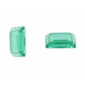 Two holes stone, emerald 16x25 mm