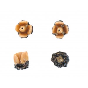 Flower bead, beige black 12x15 mm