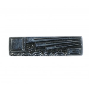 Rectangular cabochon with embossed art deco pattern, metallized black 37x10 mm