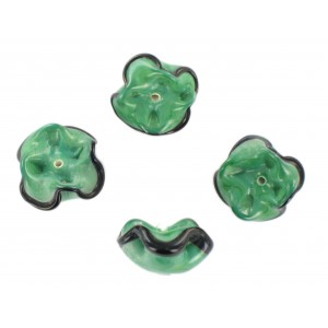 Two tone flower bead, green black 18 mm