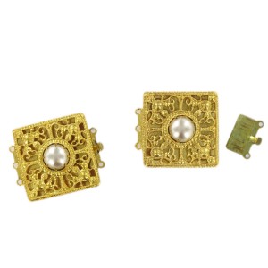 Square gilded perforated fastener three raws, 28 mm 